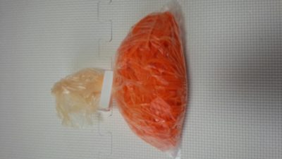 コストコにんじんを千切り袋詰めした写真