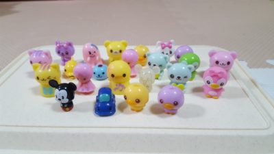 100均バスボールの中身のおもちゃ達