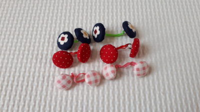 くるみボタンで作ったヘアゴム